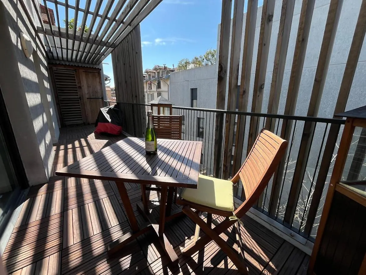 3 Pieces Central Au Pied De La Promenade Du Paillon Nice Apartment